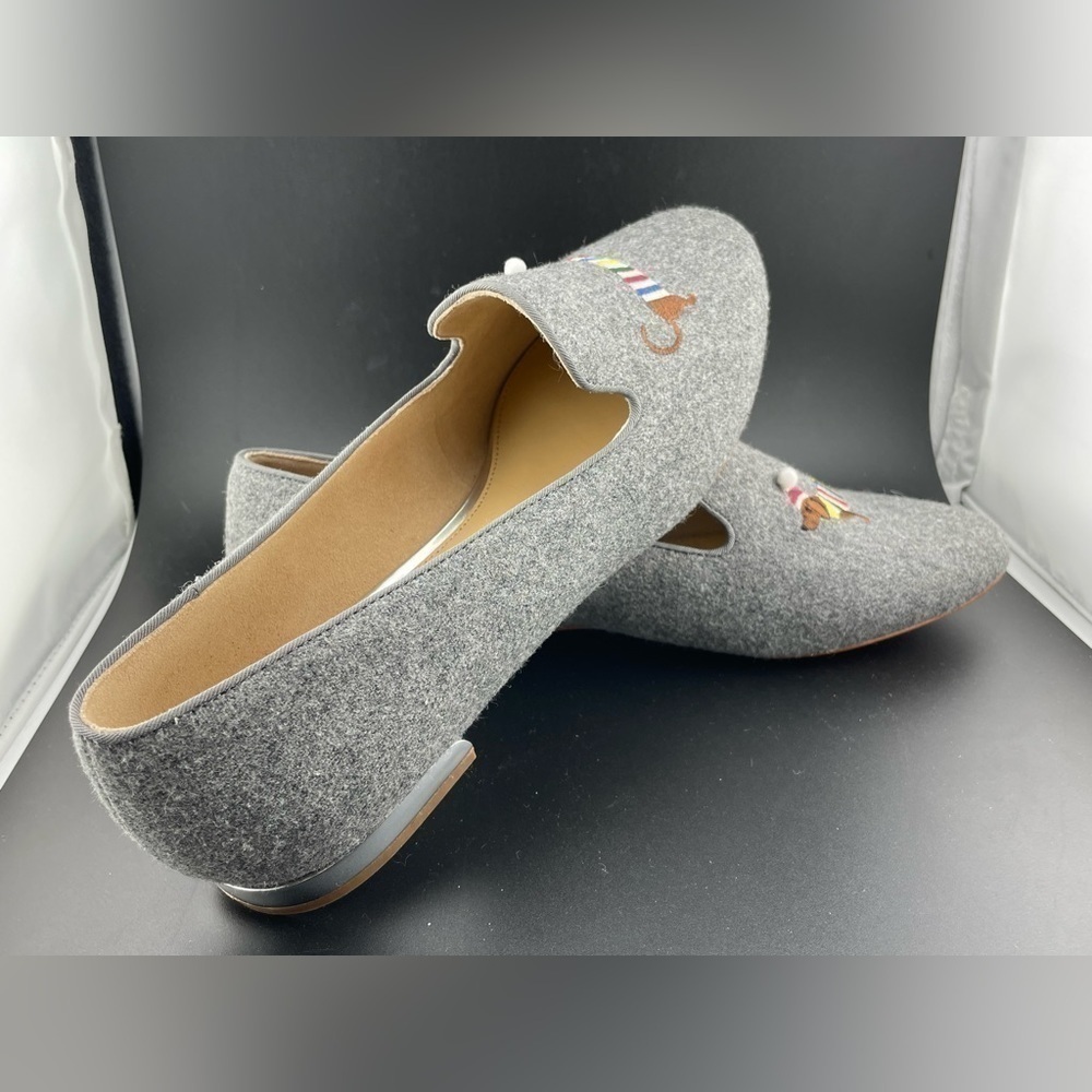 NEW TALBOTS RYAN NOVELTY LOAFERS - EMBROIDERED DACHSHUND SIZE 9.5 - Picture 2 of 13